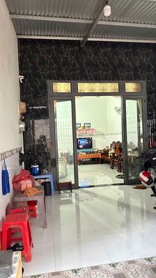 Nhà dân cần bán tại Hoà Bình - Đông Hoà giá ngộp