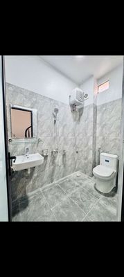 cho thuê nhà nguyên căn, 30m2x3 tầng, gần trường học, ngõ rộng