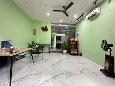 Nhà 2 tầng 3pn gần nguyễn phước lan