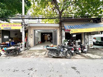 Hot mặt bằng rẻ tiện kinh doanh spa phạm văn chiêu