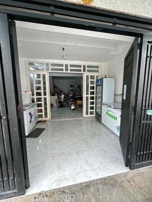 Nhà 1 Trệt 1 Lầu 2PN 4x17m Hẻm Xe Hơi Đường Lý Phục Man Quận 7 — ảnh 1