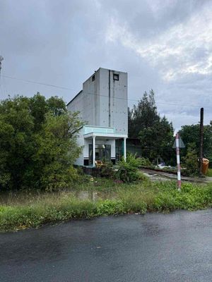 Bán nhà yến , TDT đất 364,2m , nhà chính chủ