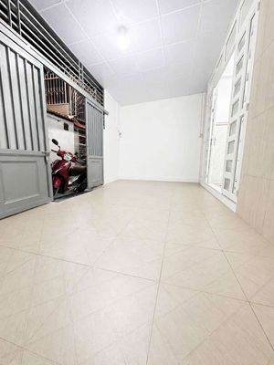Linh chiểu giá tốt quá các bác ơi chỉ 4,8 tỷ