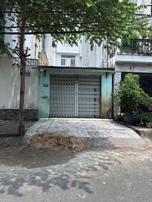 Cho thuê mặt tiền đường số 47 nhà cấp 4 có 1 lửng giá 10tr