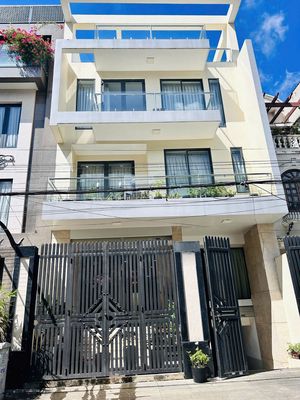 Hoa đào, p.2, phú nhuận – 8x18m – 1 hầm 1 trệt 2 lầu – 70 triệu/tháng