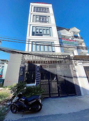 Cho thuê tòa nhà 90m2 1 hầm 3L QL13 hiệp Bình Phước Thủ Đức 25tr