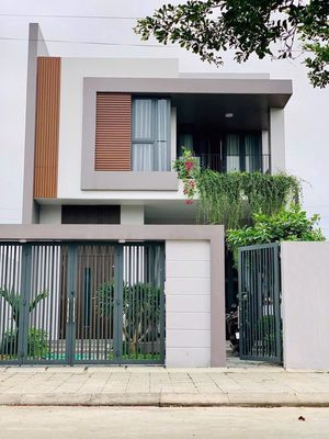 Biệt thự mini mới hoàn thiện đầy đủ nội thất