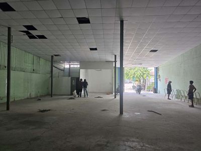 Cho thuê kho,xưởng 300m² giá 25tr/t, đ lê trọng tấn