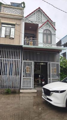 Bán nhà trệt lầu giá Rẻ nhất xóm gần vòng xoay An Phú, Thuận An
