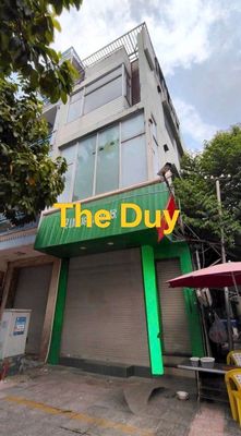 Cho thuê nhà mat tien đuong 3/2 q.11