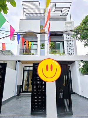 Cho thuê nhà 3 tầng đường: trần đình tri - mới đẹp