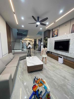 Nhà cho thuê hoà xuân 4pn - 20tr