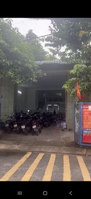 Cần bán xưởng đang cho thuê.