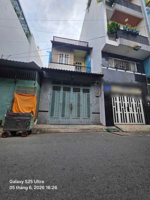 Cho thuê nhà nguyên căn 4pnủ 2wc