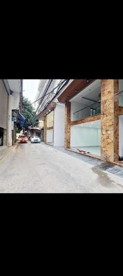 cho thuê nhà 95m2, ô to vao nha, kdoanh moi măt hàng