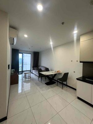 Căn hộ Sky View 2 phòng ngủ 2wc full nội thất