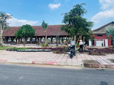 cần bán gấp lô đất trong kđt bắc sài gòn 75m2 đối diện công viên