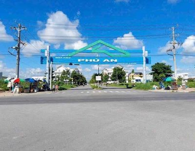 Nền 81m2 đường b6 khu dân cư phú an gần bệnh viện hoàn mỹ cần thơ