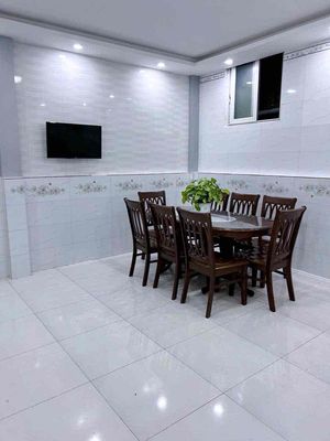 Cho thuê nhà nguyên căn – 4 phòng ngủ ngô thì sỹ, p.4 cũ, đà lạt