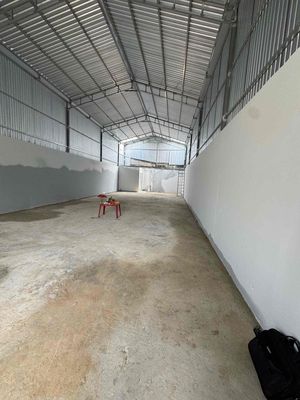 cho thuê kho Xã Bà Điểm 168m2 / có bán luôn ạ