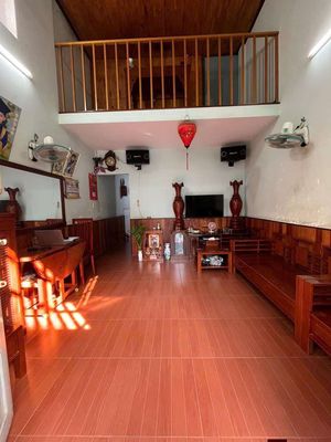 Bán Nhà Gânf Sân Vận Động Đông Hòa Dĩ An Giá Hiếm