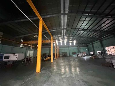 Cho thuê kho xưởng mặt tiền nguyễn hữu trí tân bửu bên lức dt 2000 m