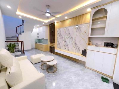 Gần phố Minh Khai 30m2 x 5T giá nhỉnh 3 tỷ sổ CC 2 thoáng dân xây ở ng