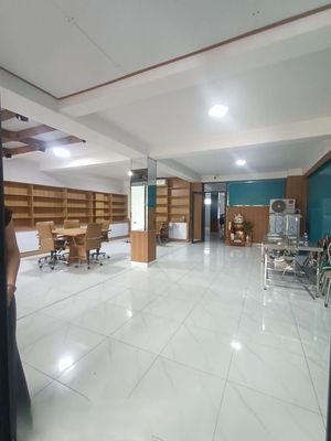 sàn văn phòng công ty 8 x 22 có 2 tầng 4pn to