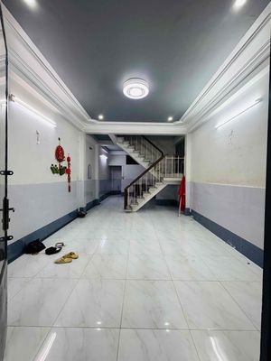 Giá Thuê : 9tr/1 tháng Cho Thuê Nhà Đường Bùi Quang Là P12 Q. gò Vấp