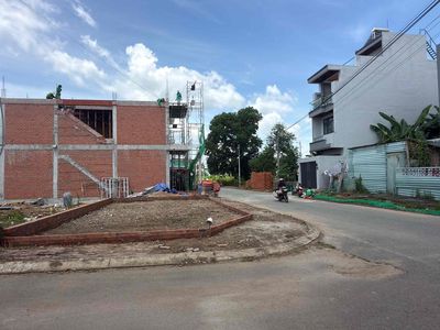 lô góc 80m2 trục 10m kdc samsung village hẻm 200 Bưng Ông Thoàn