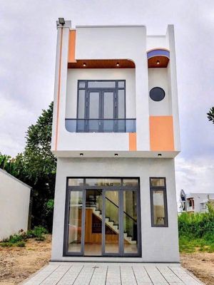 Ngộp nhà 1 lầu gần chợ đêm Tân Uyên giá 1ty830 thương lượng
