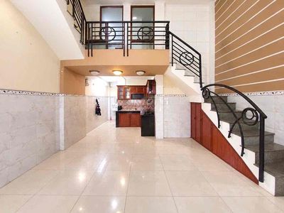 nhà mới sơn sửa 4PN- 3WC ngay Nguyễn Trọng Tuyển