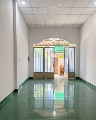 cho thuê nhà cấp 4 P ĐHT Đường NVQ DT 4 x16 .1 trệt gác lửng 2PN 2WS