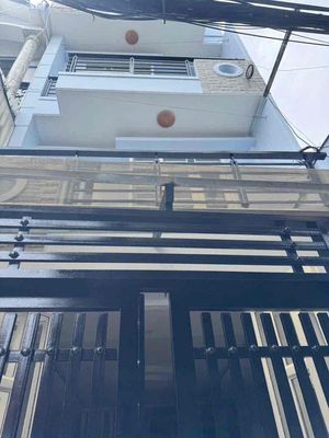 Cho thuê nhà nguyên căn Quang Trung, Phường 11, Gò Vấp – 11tr/tháng