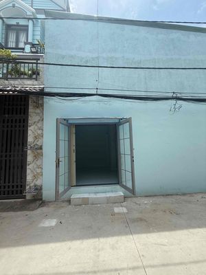 nhà thuê Bùi tư toàn an lạc bình Tân DT 32m giá 4tr5