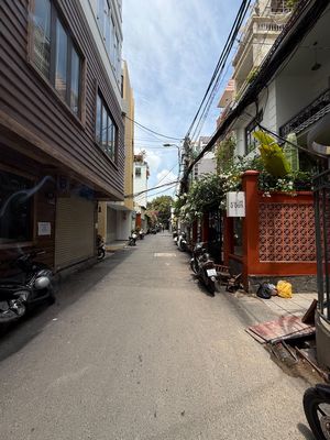 Cho thuê - trục Nguyễn Bỉnh Khiêm HXH - Ngang 6m - Quận 1 - 35tr/tháng