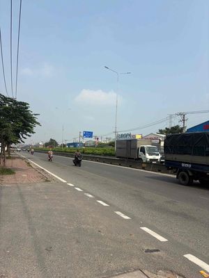 cho thuê nhà Xưởng , 600m , An Phú Đông , Q12