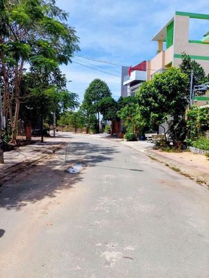 Cần bán gấp . Hạ 150tr cho khách chốt nhanh gọn ạ
