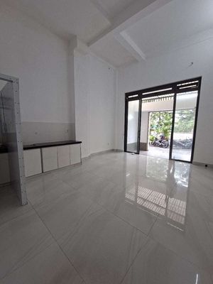 Nhà 40m2 - mặt tiền ngay công viên - gần fatima bình triệu