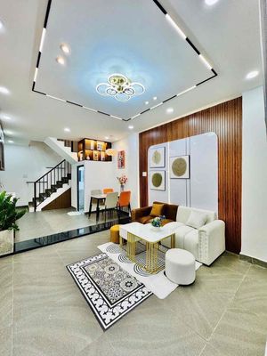 Nhà đẹp hẻm nhựa 6m - lê văn Duyệt, Bình Thạnh - 3 Tầng chỉ 5,69 tỷ.