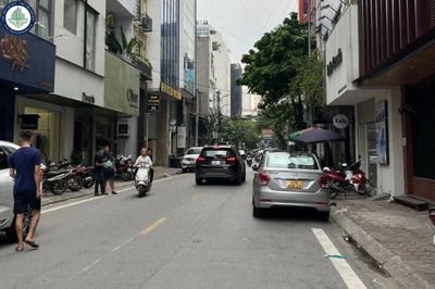 Cho thuê nhà mặt phố Nguyễn Hy Quang