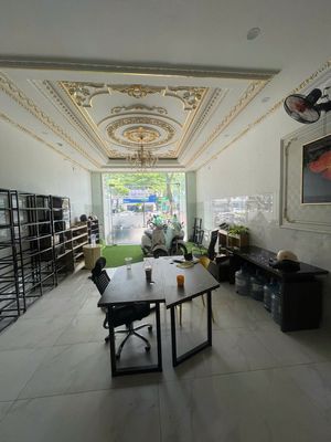 Cho thuê mặt bằng kinh doanh - Mặt tiền Nguyễn Phước Lan