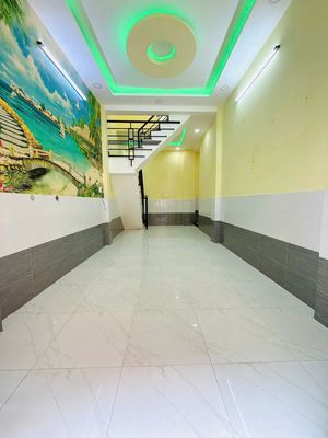 Nhà hẻm nở hậu L đường Phạm Thế Hiển P5Q8