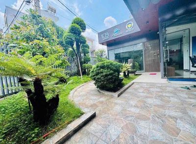 Bán nhà 2 mặt tiền đường 20m - ngay tp. thủ đức