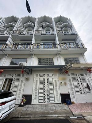 Bán nhà ngộp ngân hàng 6,5 tỷ
