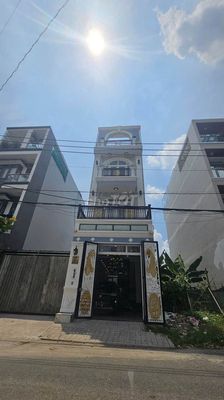 Bán nhà 4x16m KDC Huỳnh Tấn Phát, Nhà Bè, 4PN, Full nội thất