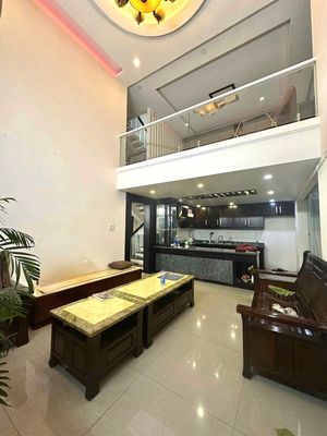 Nhà 3 phòng ngủ full nội thất - ngay trung tâm