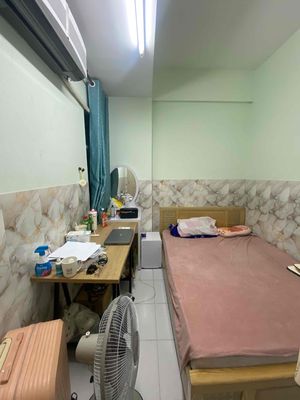 phòng ngủ trong căn hộ hqc