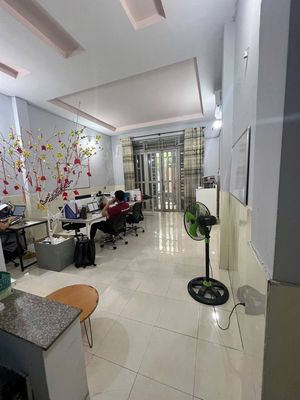 Cho thuê nhà 3pn2wc đường số 9, p. Linh Tây - 1 trệt 1 lầu giá 10.5tr