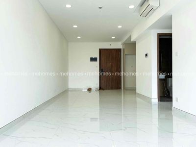 Thuê gấp Diamond Brilliant nội thất cơ bản dọn vào ở ngay giá 15.5tr